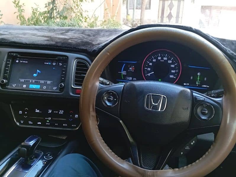 Honda Vezel 2014 3