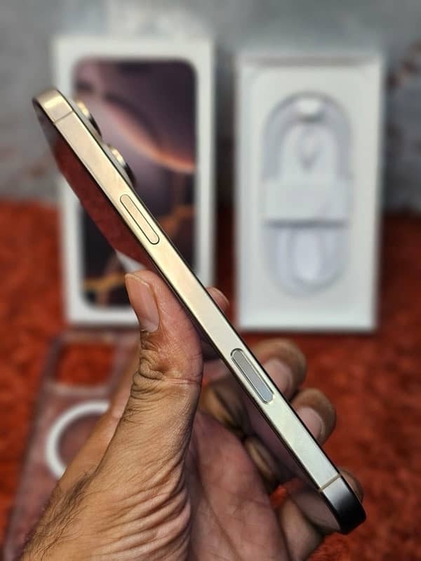 *IPHONE 16 PRO 256GB* (LLA OPEN BOX) DESERT TITANIUM . . 3