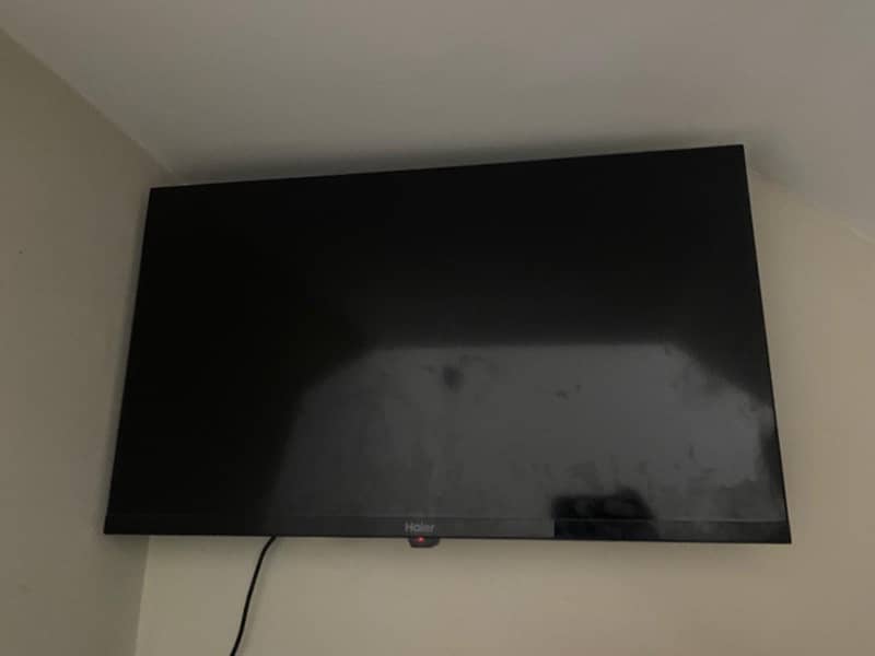 Haier LED 32 Inch TV Smart LE32k6600G in warranty 0