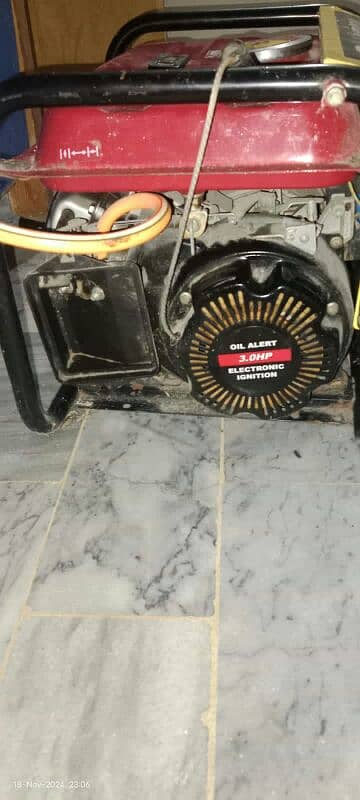 15 days used new condition and good condition generators. 3