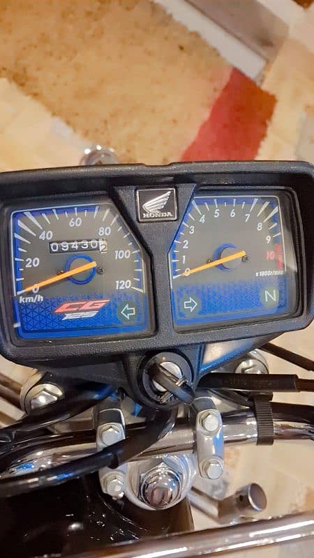 Honda 125 24 model  good condition 0300.85. 70.263 3