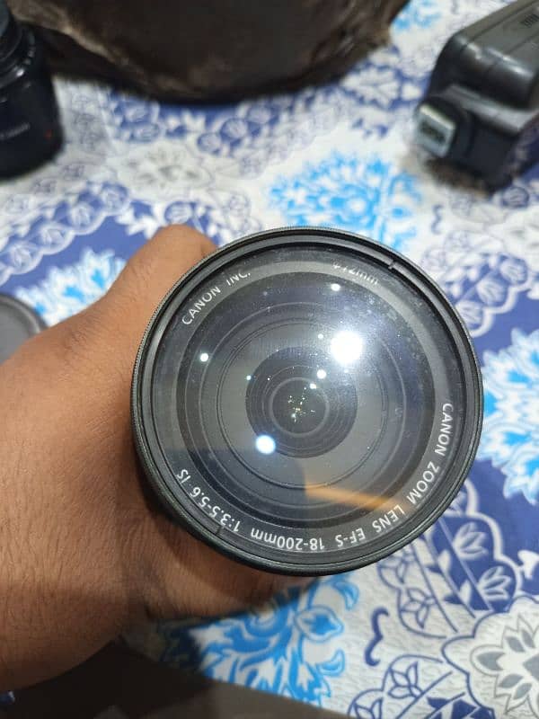 canon 60d with 50mm and 18-200 lens with apkina flash conditon 10/9 5