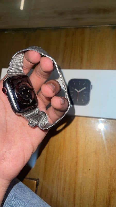 Apple Watch Series 6 44mm Gps+Lte 100 health 7