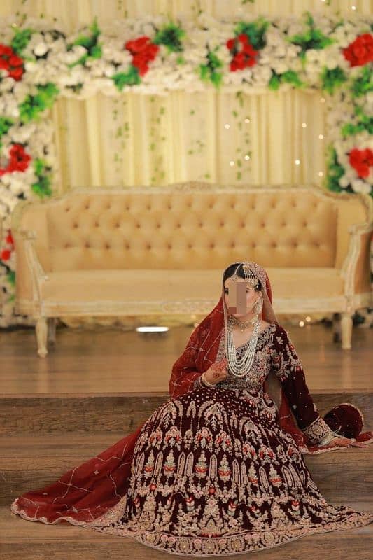 Barat Bridal Dress Urgent for sale 1