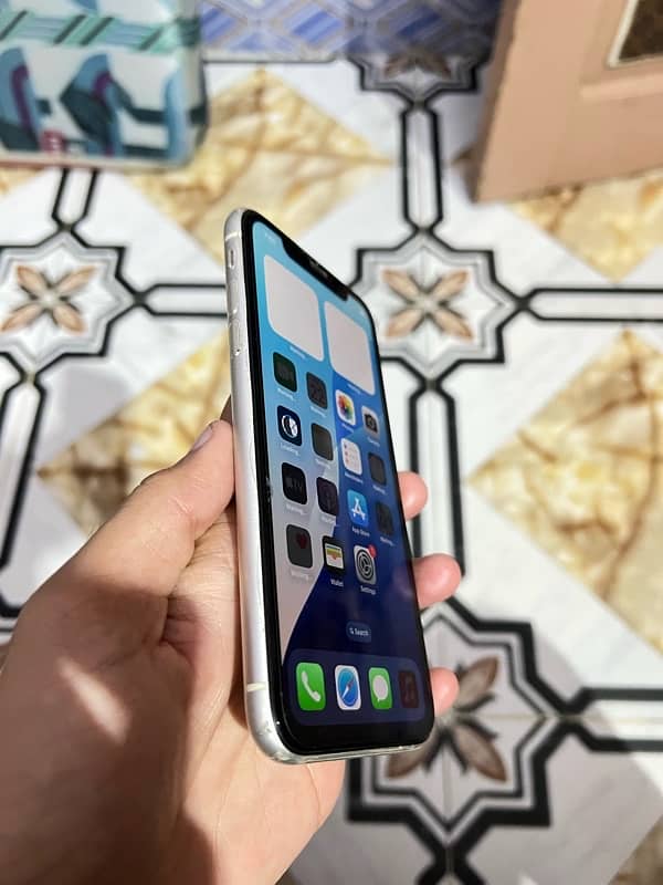 Iphone 11 128GB Non PTA FU 1