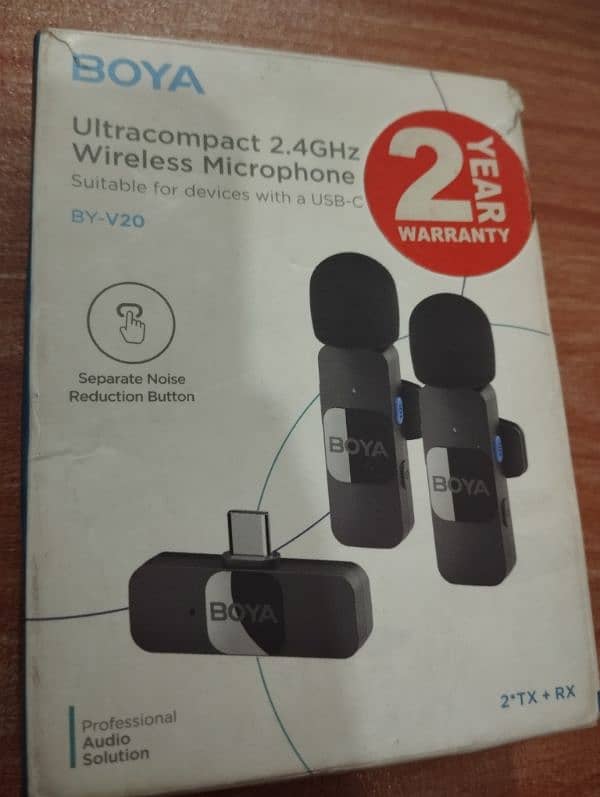 Boya V20 Dual Wireless Microphone C-Type 1