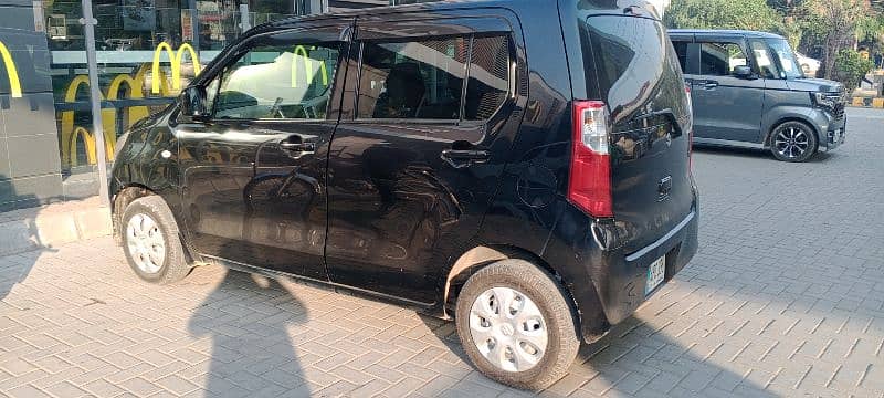 Suzuki Wagon R 2015 9