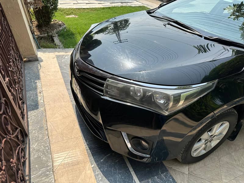 Toyota Corolla Altis 1.6 Automatic 2015 16