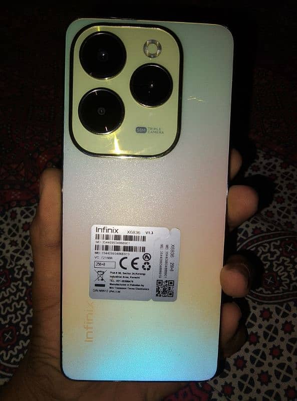 INFINIX HOT 40 PRO 0