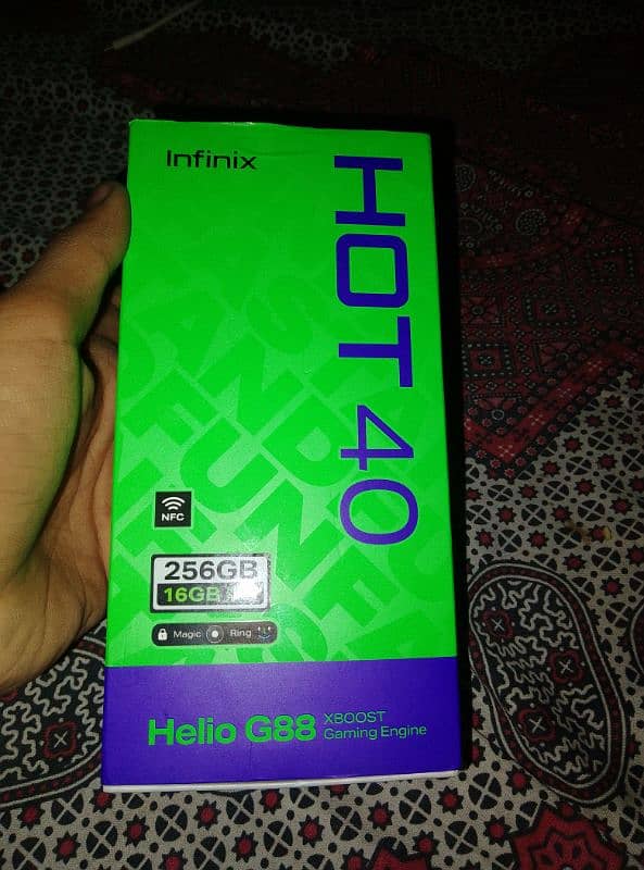 INFINIX HOT 40 PRO 6