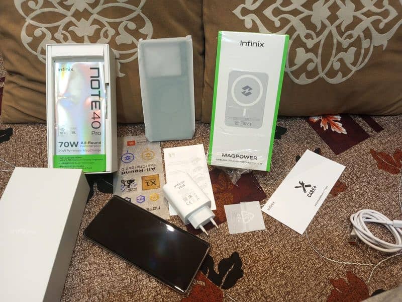 Infinix Note 40 Pro Green 12GB 256GB With Wireless Charger 14 Day Used 12