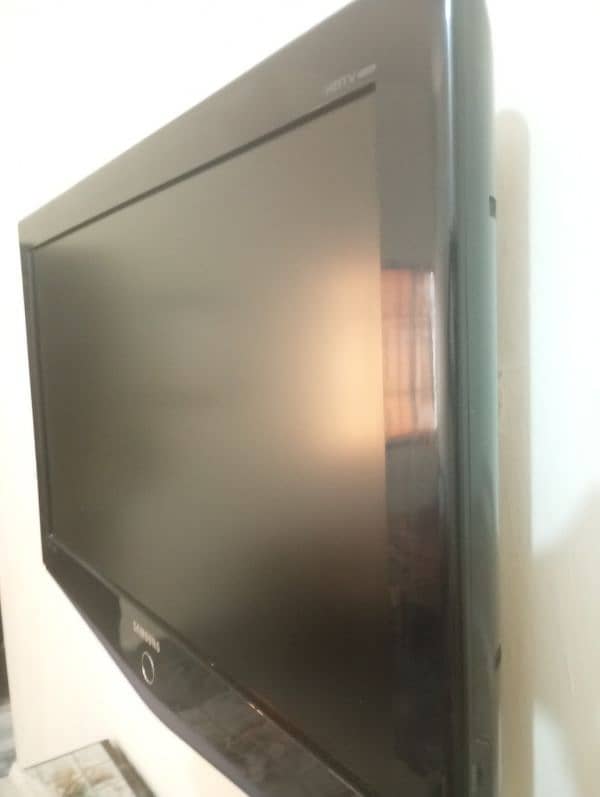 Samsung smart lcd tv 7