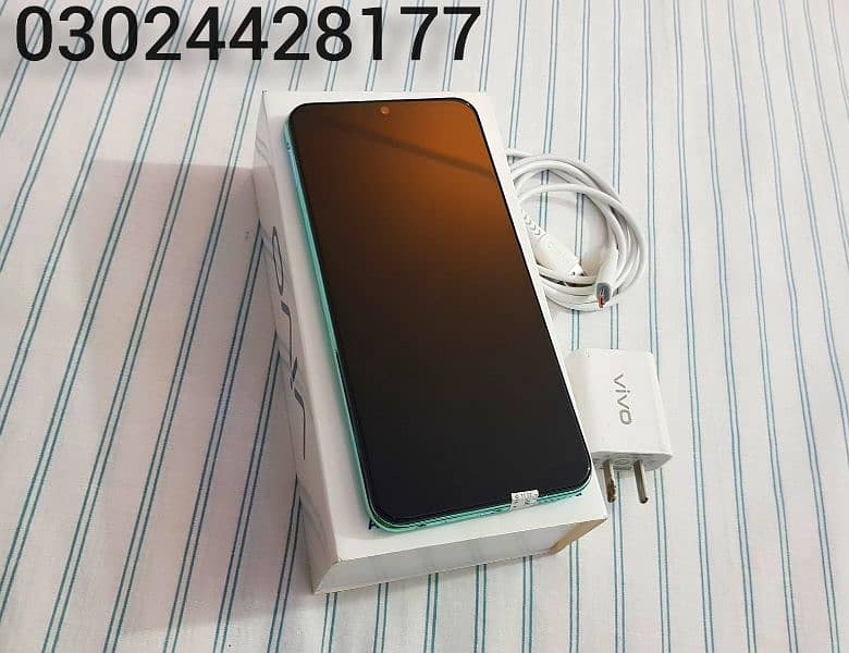 Vivo Y 17 Dual sim 10/10 With Full Box New Total 6