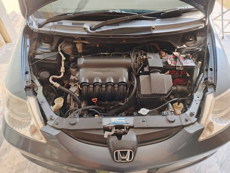 Honda City IDSI 2004 10