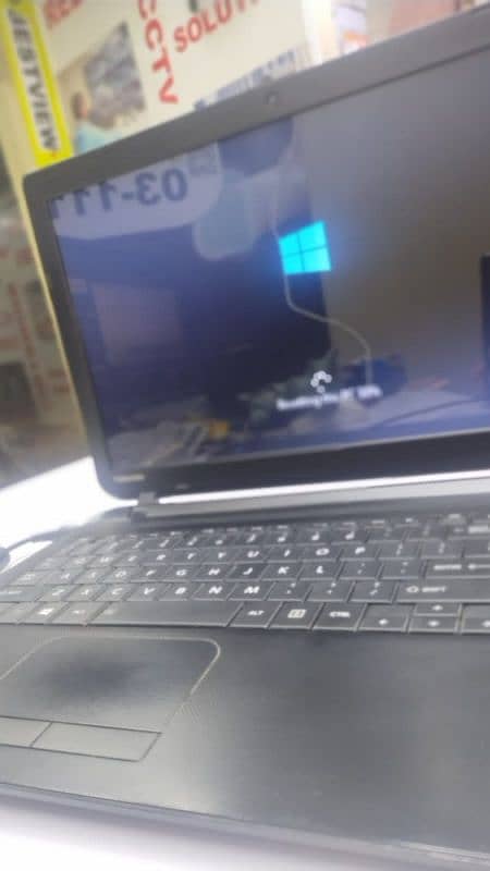 Toshiba Satellite C50-B Full HD 15.5" Laptop 2