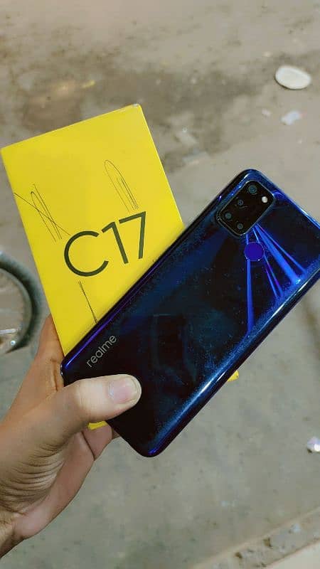 realme c17 6/128 0