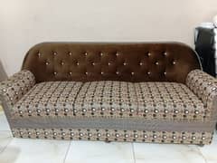 Luxury Sofa Set 10/10 Condition Hai New Sofa Hai Any One Who Buy Dm Me