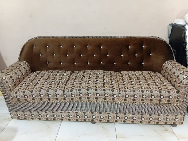 Luxury Sofa Set 10/10 Condition Hai New Sofa Hai Any One Who Buy Dm Me 0