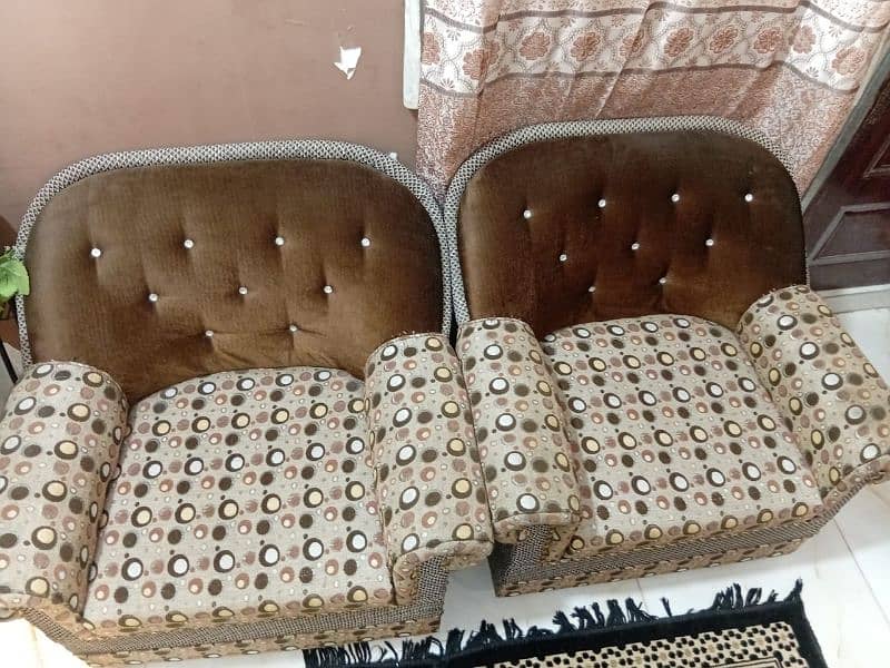 Luxury Sofa Set 10/10 Condition Hai New Sofa Hai Any One Who Buy Dm Me 2