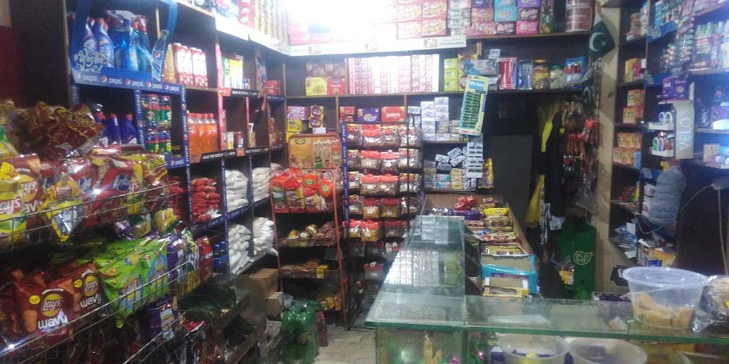 Tuck shop for sale in bahria town phase 4 3