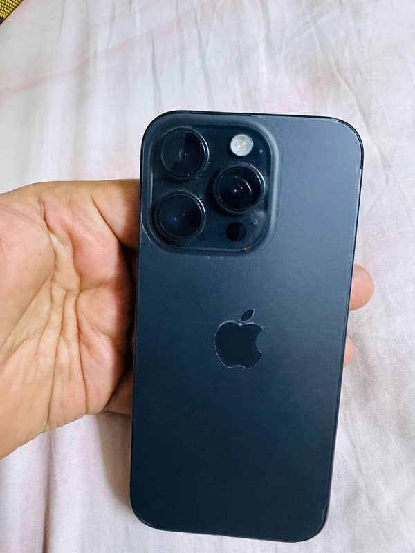 Iphone 15 pro 128gb 0