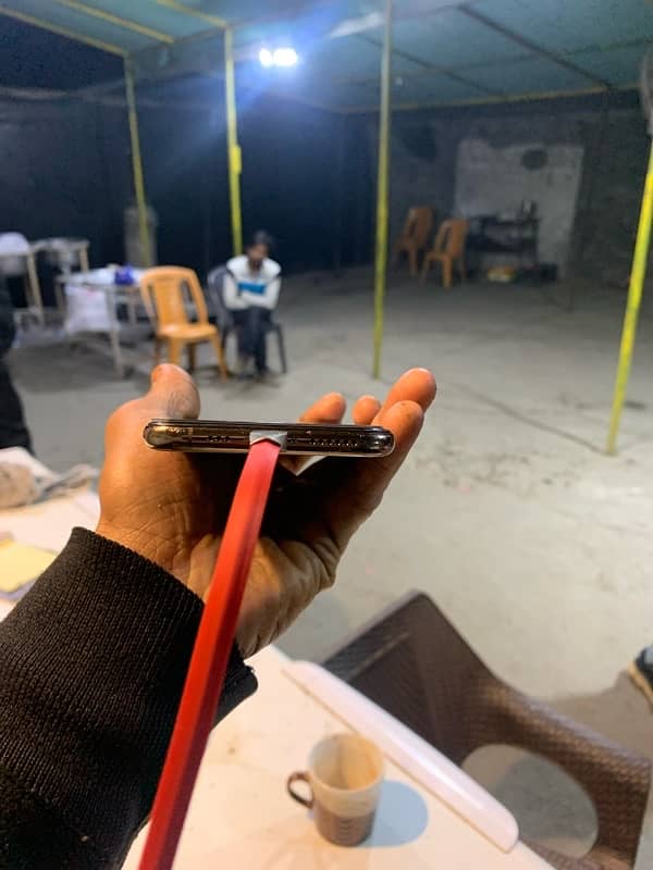 iPhone XS Nopti 6