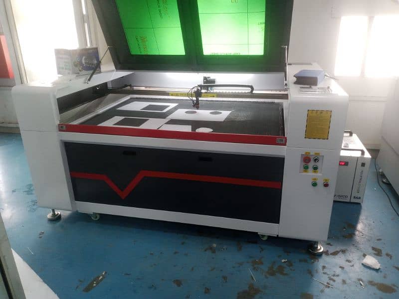 laser cutting machine 4