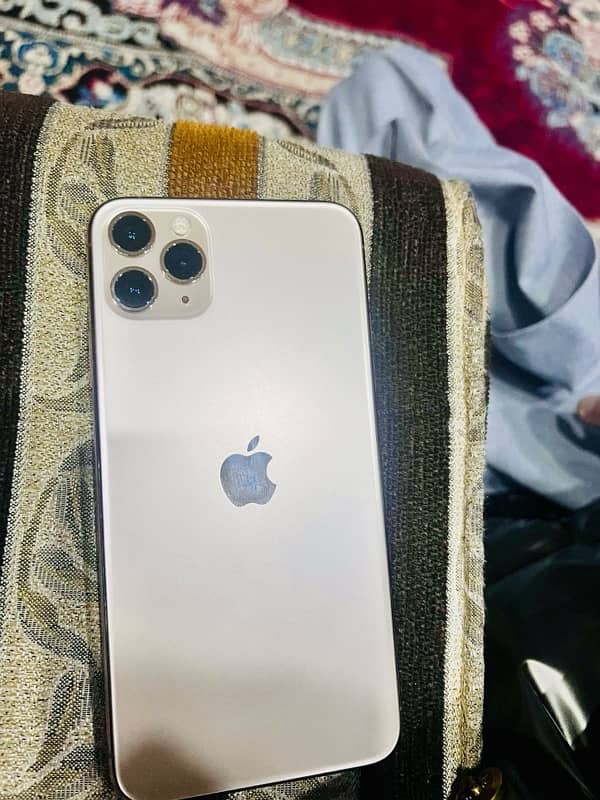 Iphone 11 Pro Max LLA | JV | 256Gb | Golden 1