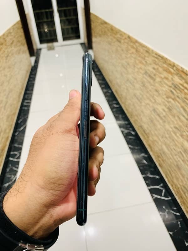 iPhone 11 Pro Max Non pta Factory unlock 0