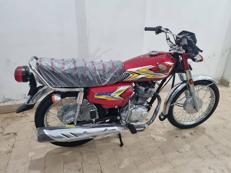 Honda CG-125 2025 Zero meter 3