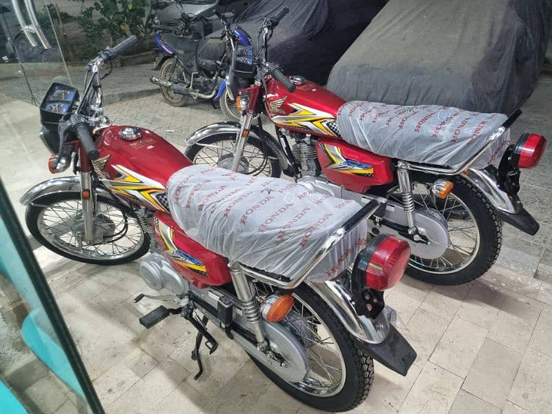 Honda CG-125 2025 Zero meter 13