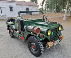 Jeep M 825 1980