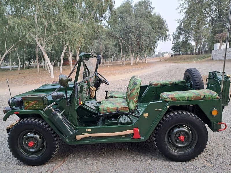 Jeep M 825 1980 5