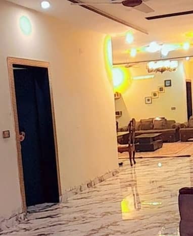 Single Storey 1 Kanal House Available In Marghzar Officers Colony For sale 13