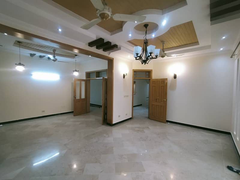 DOUBLE STOREeY HOUSE FOR RENT IN I-8 ISLAMABAD. 10