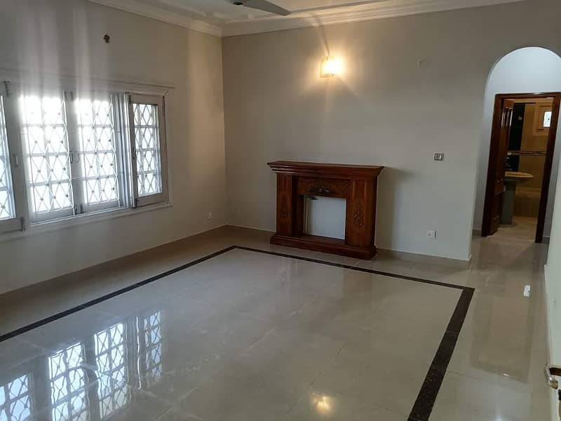 6 BED ROOMS DOUBLE STOREY HOUSE FOR RENT IN i-8 ISLAMABAD. 6