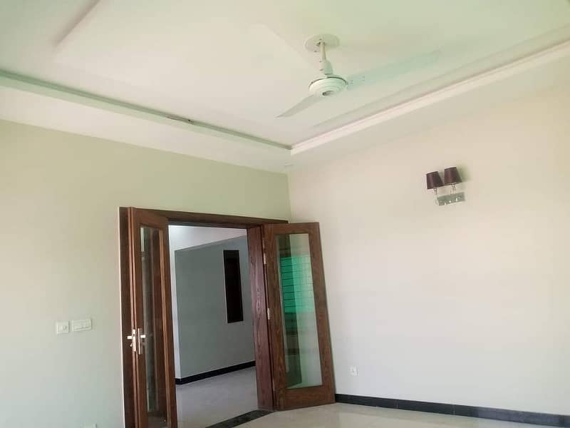 1 KANAL DOUBLE STOREY HOUSE FOR SALE IN ISLAMABAD. 7