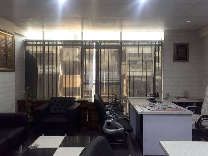 VIP LAVISH FURNISHED OFFICE FOR RENT WITH LIFT 3