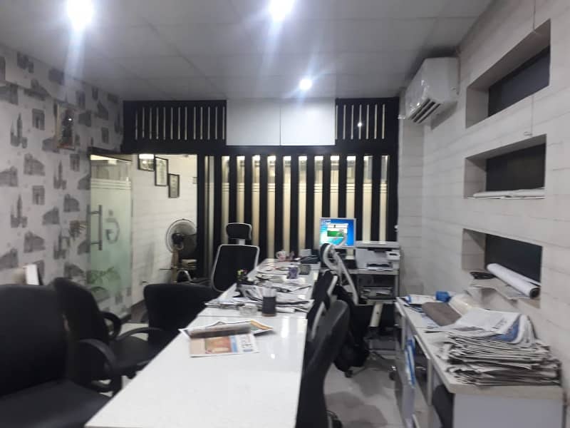 VIP LAVISH FURNISHED OFFICE FOR RENT WITH LIFT 17