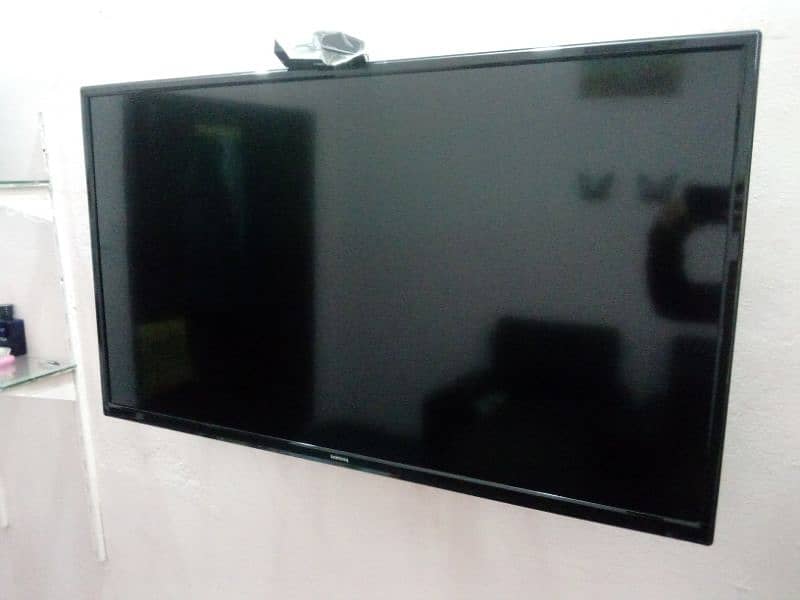 Samsung LED TV 40" Android BOX k sath 1