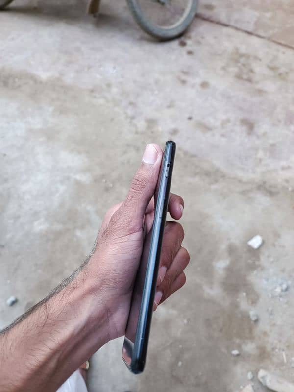 One Plus 6t 5