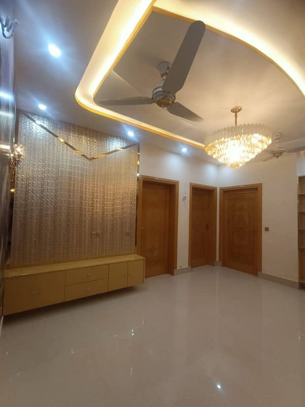 1 Bed Lower Portion 5 Marla House For Rent. Bahria Orchard Lahore 3