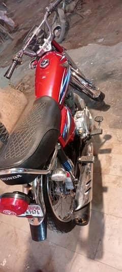 good condition 125 Honda (urgent sale)