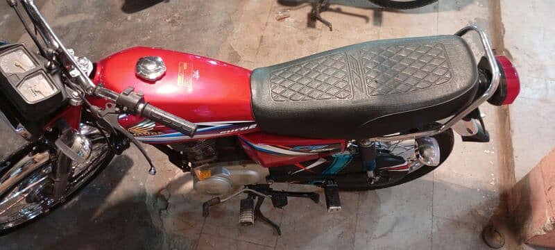 good condition 125 Honda (urgent sale) 1