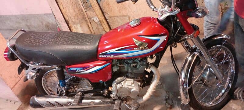 good condition 125 Honda (urgent sale) 2