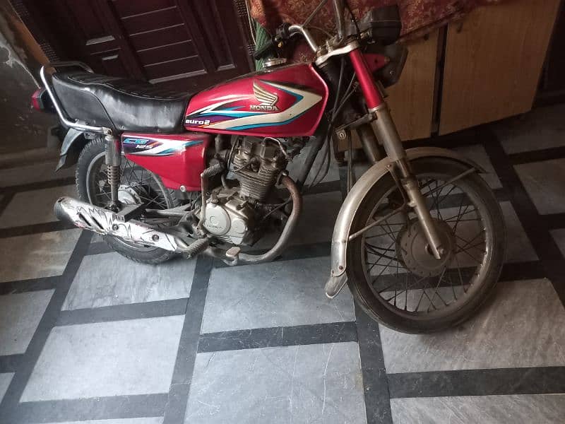 Honda 125 Available for Sale in Very Reasonable Price 0