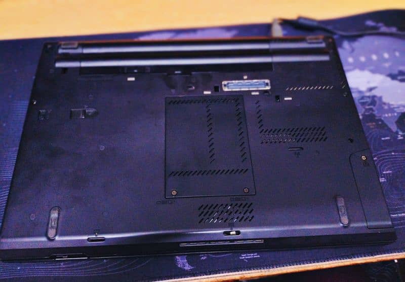 Lenovo Thinkpad Laptop Like New Condition 5