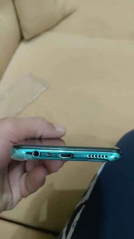 vivo s1 8/256 3