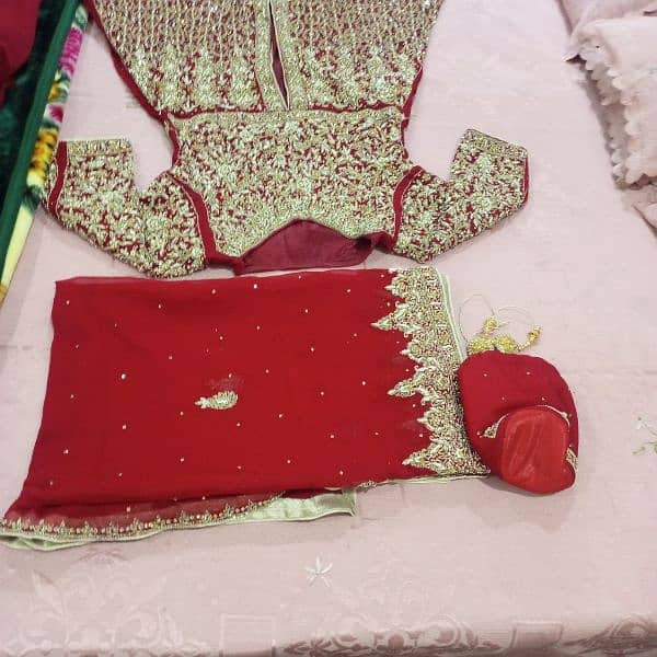 bridal lehnga 4