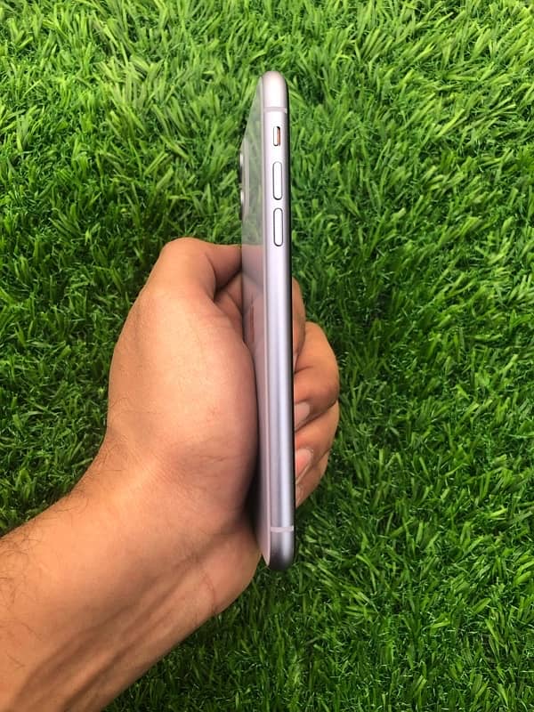 iPhone 11pro (64Gb) Good condition All ok WhatsApp(03274117805) 4